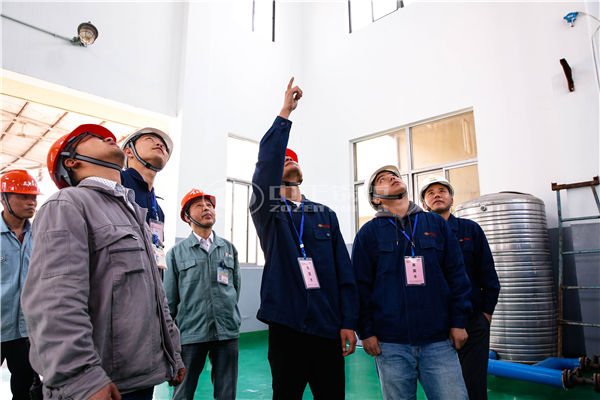 學(xué)校用的WNS燃?xì)忮仩t